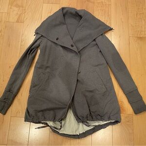 Defect lululemon athletica Women's gratitude wrap size 10